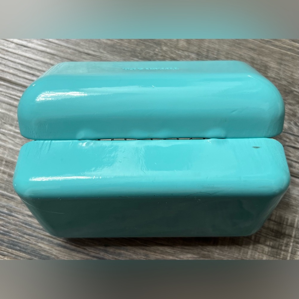 Tiffany & Co. Marbled Blue Cat Eye Sunglasses - Picture 11 of 12